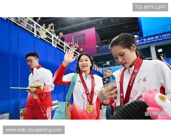 全红婵复出首秀，与王伟莹搭档夺金展现默契