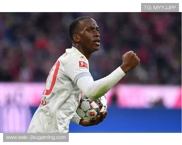 塞维利亚冬季转会窗计划出售球员，900万欧元目标平衡财政